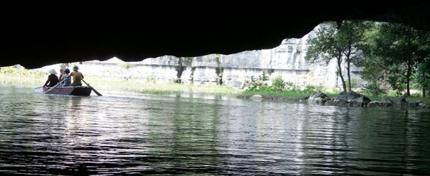 ninh-binh-sampan-cave